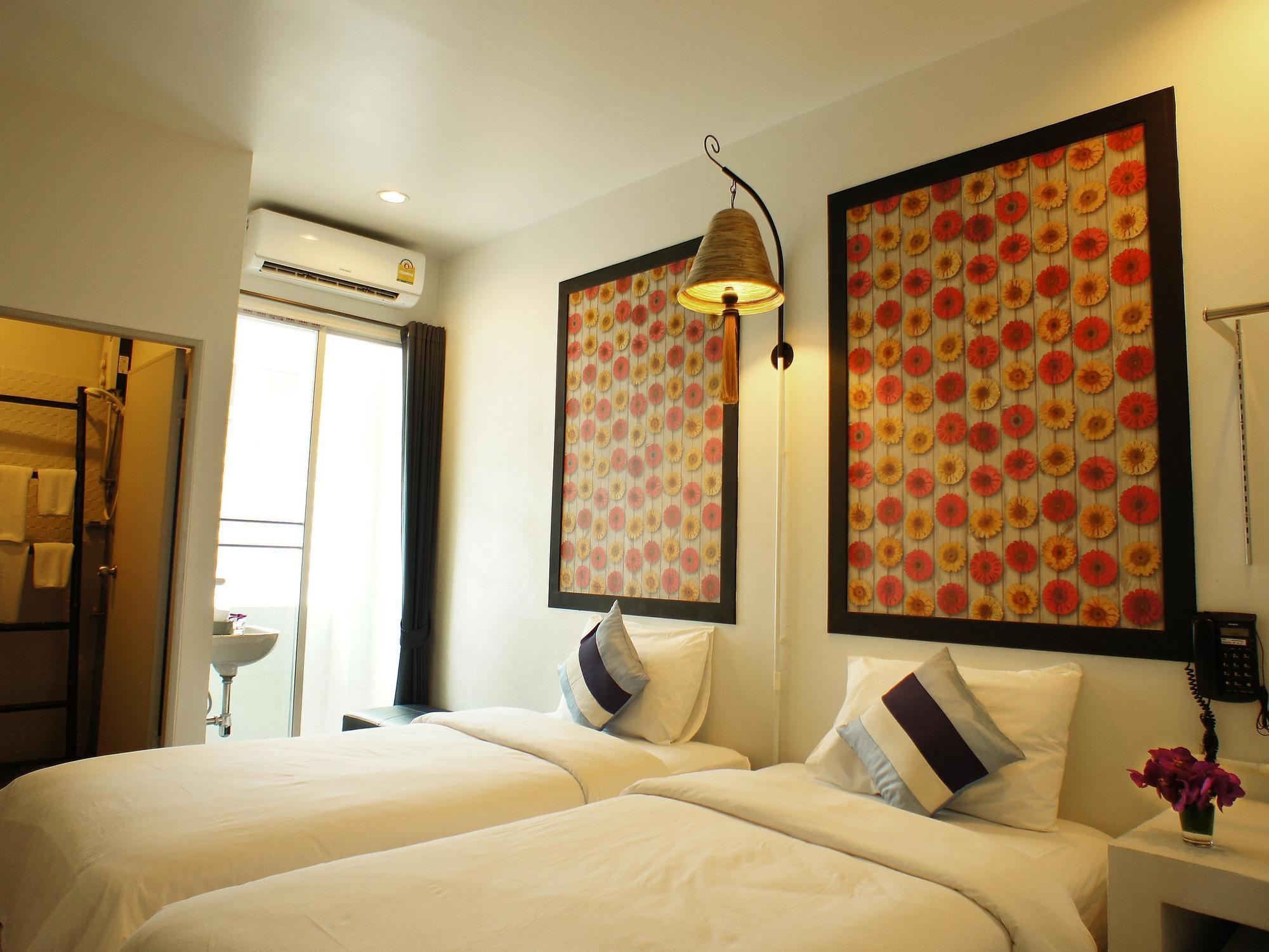 Walking Street Residence - Sha Extra Plus Чиангмай Экстерьер фото