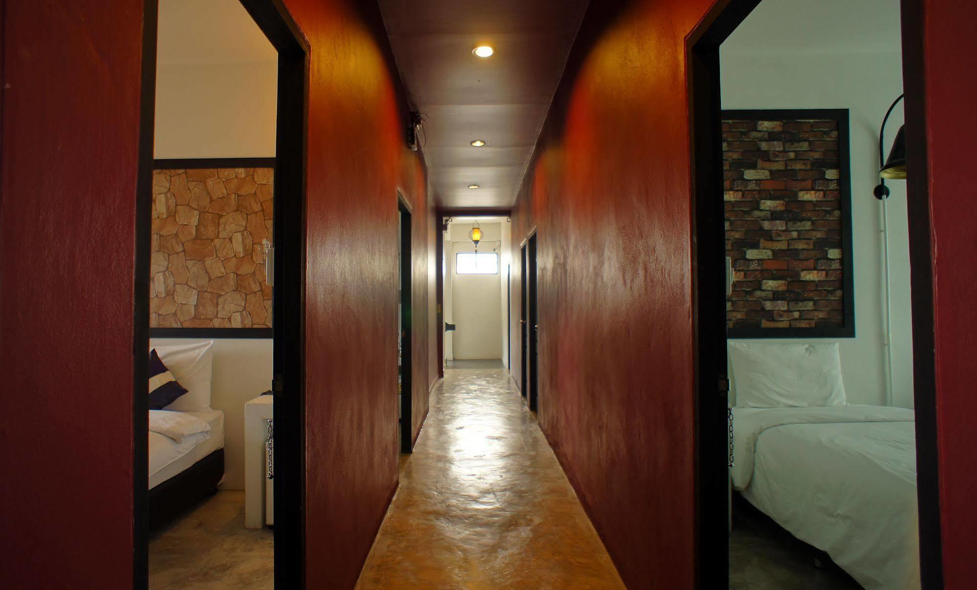 Walking Street Residence - Sha Extra Plus Чиангмай Экстерьер фото